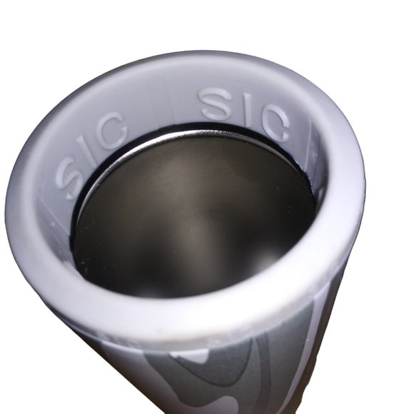 SIC CUPS Diesel Freak Gray Camo Skull and Bones 20 oz Tumbler Triple Insulated - Picture 8 of 9